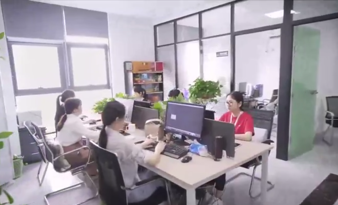 hth.com网站制作价格差距为什么这么大？5000元与3万元纯定制网站差别在哪？